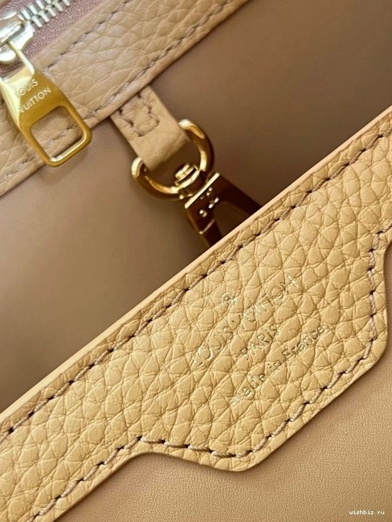 WIS CAPUCINES VUITTON MM LOUIS 0719